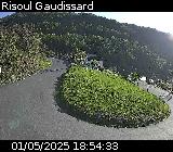 Webcam sur la D186 située sur la route d'accès à la station de ski de Risoul. Caméra située quelques centaines de mètres après le village de Risoul.