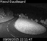 Webcam sur la D186 située sur la route d'accès à la station de ski de Risoul. Caméra située quelques centaines de mètres après le village de Risoul, entre Gaudissart-bas et Gaudissart-haut