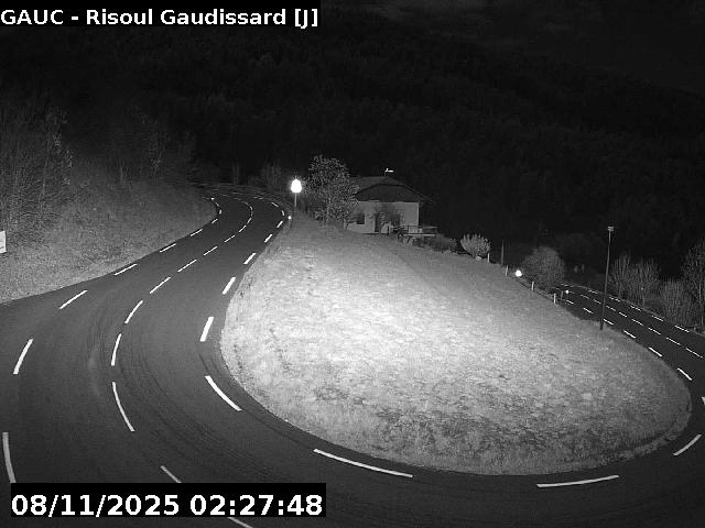 <h2>Webcam sur la D186 située sur la route d'accès à la station de ski de Risoul. Caméra située quelques centaines de mètres après le village de Risoul, entre Gaudissart-bas et Gaudissart-haut</h2>