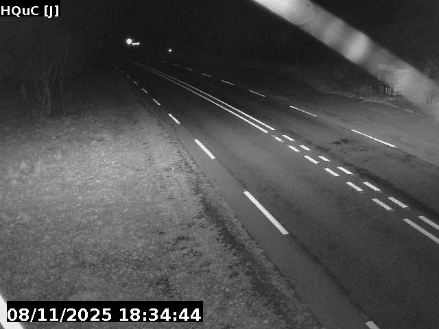 <h2>Webcam sur la D902 à hauteur de Ville-Vieille. Vue orientée vers Château Queyras</h2>