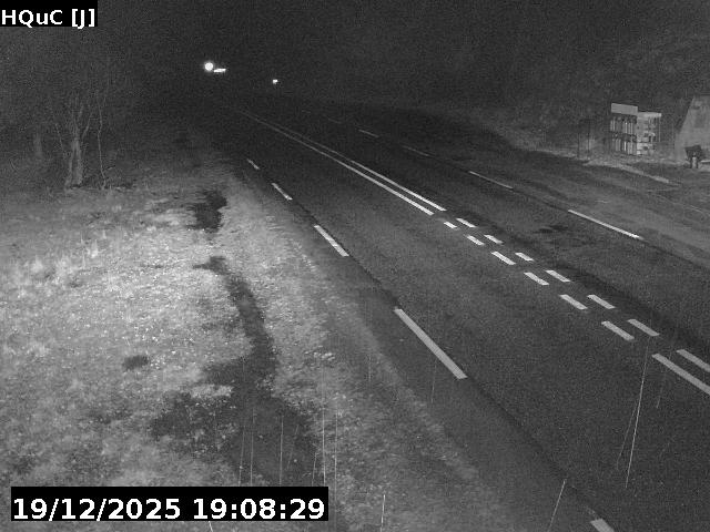 <h2>Webcam sur la D902 à hauteur de Ville-Vieille. Vue orientée vers Château Queyras</h2>