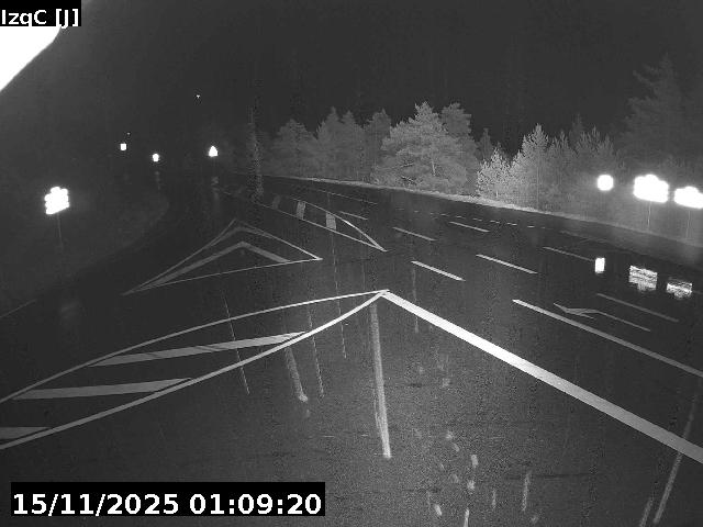 <h2>Webcam au début de la D947 au niveau du carrefour de l'Estéyère, proche de la jonction avec la D902 à Château Queyras</h2>