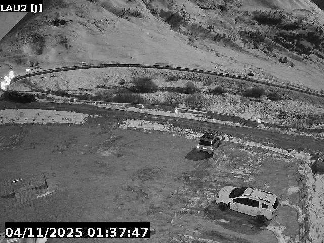 <h2>Caméra routière France - D1091, Parking du Col du Lautaret entre Grenoble et Briançon</h2>