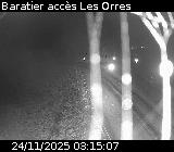 Webcam à Baratier sur la route de Pramouton permettant l'accès aux Orres. Caméra située sur la D40.