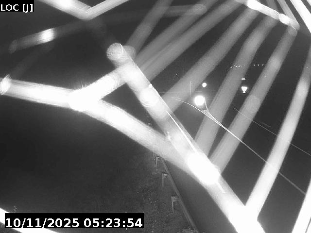 <h2>Webcam à Baratier sur la route de Pramouton permettant l'accès aux Orres. Caméra située sur la D40.</h2>