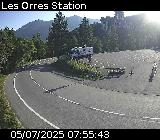 <h2>Webcam dans la station des Orres à Pramouton sur la D40. Caméra située au niveau du dernier virage avant le centre station 1650</h2>