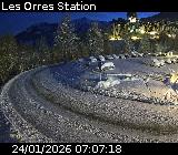 Webcam dans la station des Orres à Pramouton sur la D40. Caméra située au niveau du dernier virage avant le centre station 1650