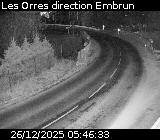 Webcam à Les Orres sur la route de Pramouton entre le village des Orres et la station des Orres. Caméra située sur la D40.