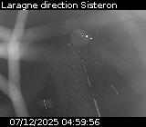 Webcam à Laragne sur la D1075 à la frontière entre les Hautes-Alpes et les Alpes-de-Haute-Provence. Vue orientée vers Sisteron