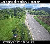 Webcam à Laragne sur la D1075 à la frontière entre les Hautes-Alpes et les Alpes-de-Haute-Provence. Vue orientée vers Sisteron