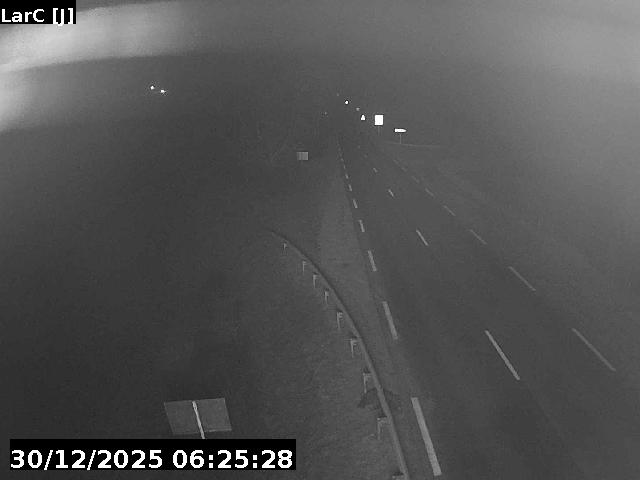 <h2>Webcam à Laragne sur la D1075 à la frontière entre les Hautes-Alpes et les Alpes-de-Haute-Provence. Vue orientée vers Sisteron</h2>